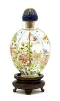 A Enameled Glass Snuff Bottle