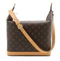 A Louis Vuitton Monogram Canvas Bag