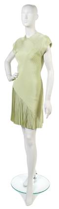 A Bill Blass Green Silk Dress