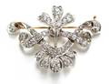 An Edwardian Platinum Topped Yellow Gold and Diamond Brooch