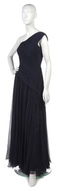 An Oscar de la Renta Navy Blue Chiffon Evening Gown