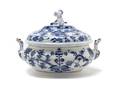 A Meissen Tureen