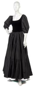 An Oscar de la Renta Black Taffeta and Velvet Evening Ensemble