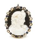 A Yellow Gold Pearl Sapphire and Onyx Cameo PendantBrooch