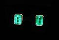 192 Posted Emerald Earrings 18kt