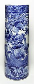 A Chinese Blue and White Porcelain Umbrella Stand