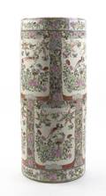 A Chinese Porcelain Umbrella Stand