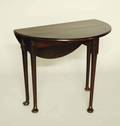 1063 QUEEN ANNE STYLE MAHOGANY DROP LEAF TABLE