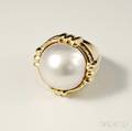 14kt Gold Diamond and Mabe Pearl Ring