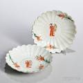 Pair of Export Porcelain Chrysanthemum Dishes