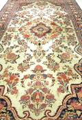 Sarouk Carpet