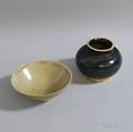 Blackglazed Miniature Jar and a Greenglazed Bowl