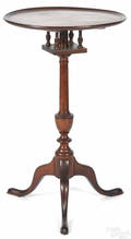Federal cherry candlestand ca 1800