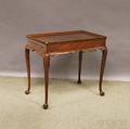 Kittinger Queen Annestyle Mahogany Tea Table