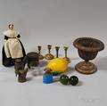 Group of Miscellaneous Decorative Objects
