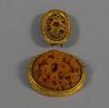 Two 14kt Goldframed Brooches
