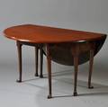 Queen Anne Mahogany Dropleaf Sixlegged Dining Table