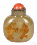 Chinese cameo agate snuff bottle