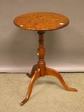 Rhode Island Federalstyle Birdseye Maple and Maple Candlestand ht 25 dia 17 12 in