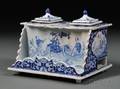 Delft Desk Stand