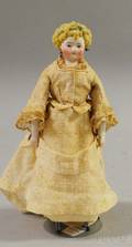 Small CurlyHaired Blond Parian Shoulder Head Doll