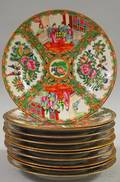 Eleven Chinese Export Porcelain Rose Medallion Pattern Dinner Plates