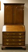 Kittinger Historic Newport Chippendalestyle Mahogany Slantlid DeskBookcase