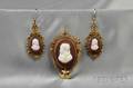 Antique 14kt Bicolor Gold and Hardstone Cameo Suite