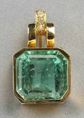 14kt Gold Emerald and Diamond Pendant