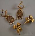 Two Pairs of 18kt Gold Earrings