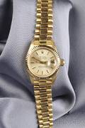 Ladys 18kt Gold Wristwatch Rolex