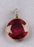 18kt Gold and Synthetic Ruby Charm