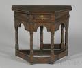Gothicstyle Oak Fliptop Table