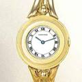 Bracelet montre ronde  gradins sur bracelet rigide  boules dor 18I