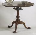 Philadelphia Chippendale mahogany tea table ca 1770