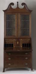 Pennsylvania Federal walnut secretary ca 1800