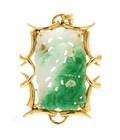 An 18 Karat Yellow Gold Jade PendantBrooch