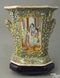 Chinese export rose medalliion bough pot mid 19th c