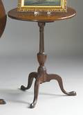 MidAtlantic States Federal mahogany candlestand ca 1800