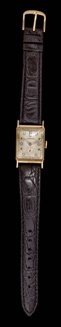 A 14 Karat Yellow Gold Wristwatch Longines