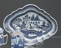 Chinese export blue and white Canton warming plate and serving bowl 19th c