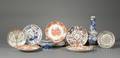 Sixteen Assorted Chinese Export Porcelain Items