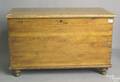 Pennsylvania pine blanket chest