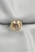18kt Gold Topaz and Diamond Ring