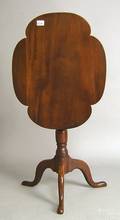 Pennsylvania Federal mahogany candlestand